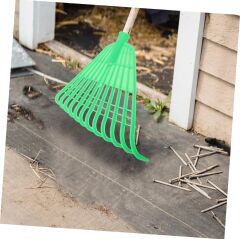 Plastik Yaprak Tırmık